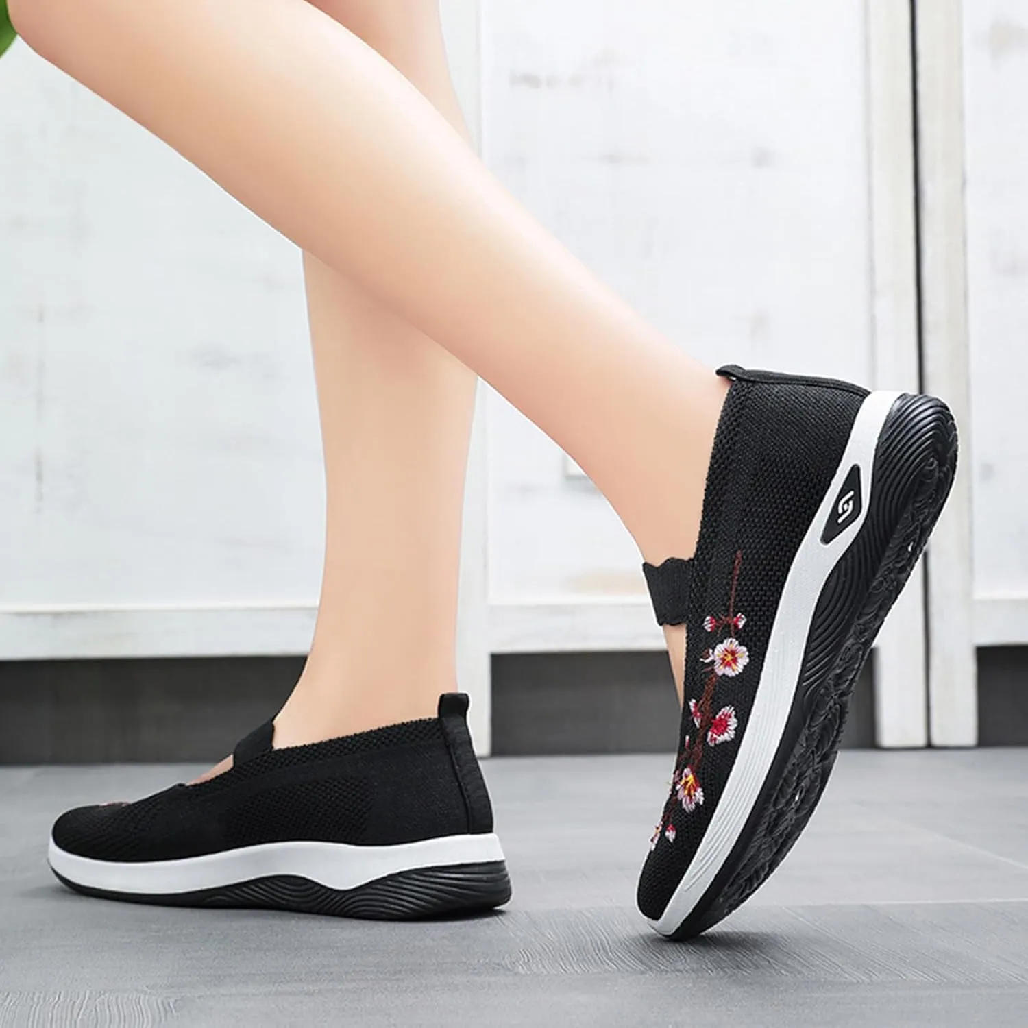 ZWRXW Womens Barefoot Walking Shoes Arch Support Orthopedic Shoe Extra Wide Toe Box Healthy & Non-Slip Diabetic Shoes Mesh Up Footwear with Adjustable Strap for Indoor Outdoor