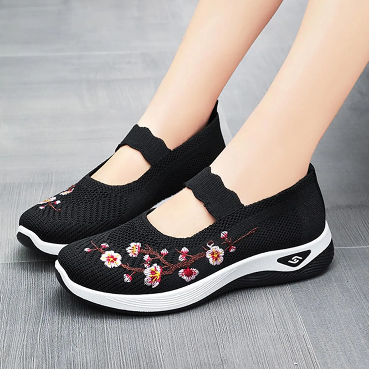 ZWRXW Womens Barefoot Walking Shoes Arch Support Orthopedic Shoe Extra Wide Toe Box Healthy & Non-Slip Diabetic Shoes Mesh Up Footwear with Adjustable Strap for Indoor Outdoor